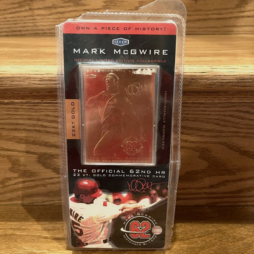 Mark McGwire "The Official 62nd HR 23 KT Gold Commemorative Card"